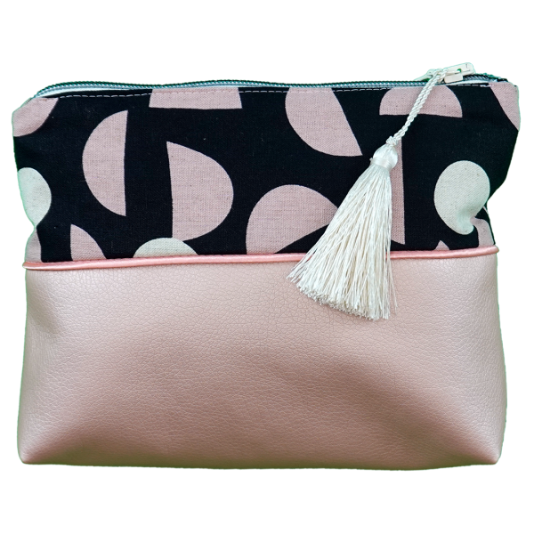 Preview: ST10150 Nähbeispiel  1 Canvas Stoff Meterware KOKKA Stencil by Ellen Baker schwarz mit rosafarbenen Halbkreisen und cremefarbenen Kreisen