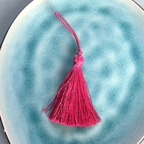 Quaste pink magenta 7, 5cm Länge mit Aufhängeschlaufe