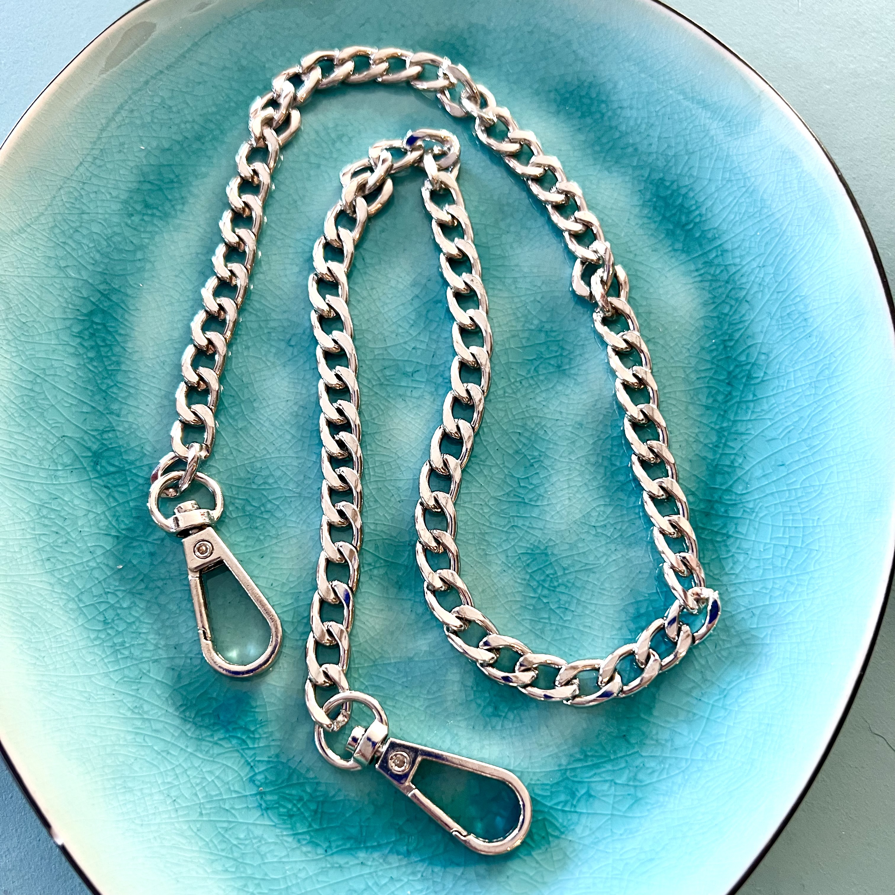 Taschenkette silber mit Karabinern in 60 cm Länge und cm - Main Image